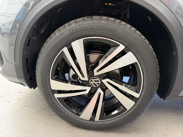 VOLKSWAGEN T-Roc (2026) — foto 16 van 24