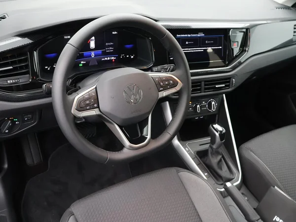 VOLKSWAGEN Polo (2026) — foto 11 van 23