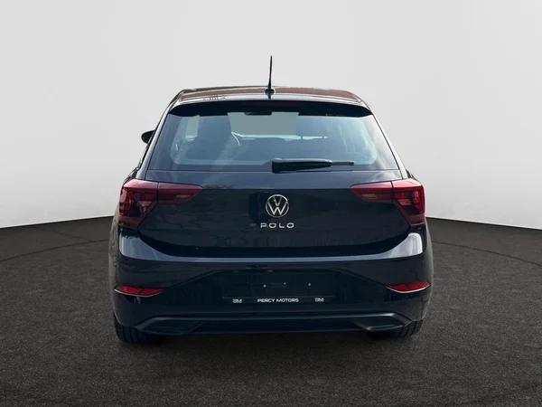 VOLKSWAGEN Polo (2022) — foto 16 van 18