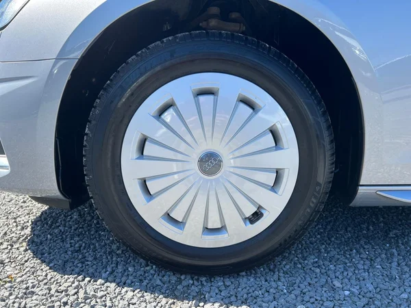 AUDI A4 Avant Dsl (2022) — foto 16 van 24