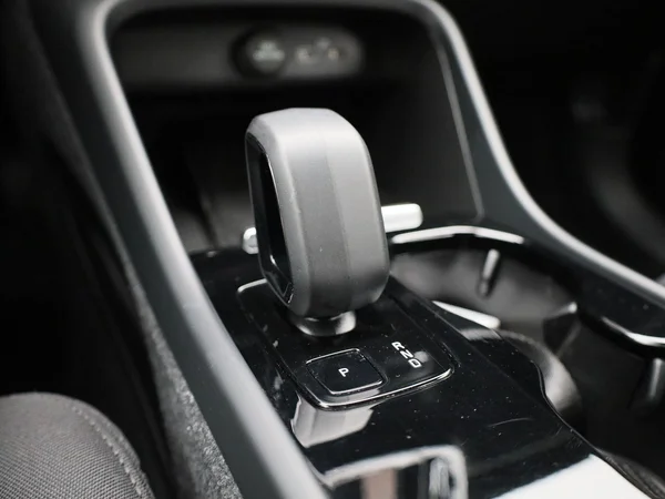 Volvo XC40 (2023) — foto 14 van 41