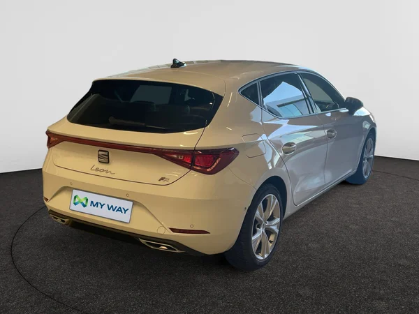 SEAT Leon (2021) — foto 16 van 20