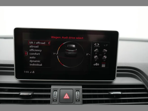 AUDI Q5 PHEV (2020) — foto 24 van 35
