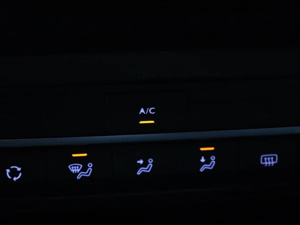 Opel Combo Life (2022) — foto 16 van 36