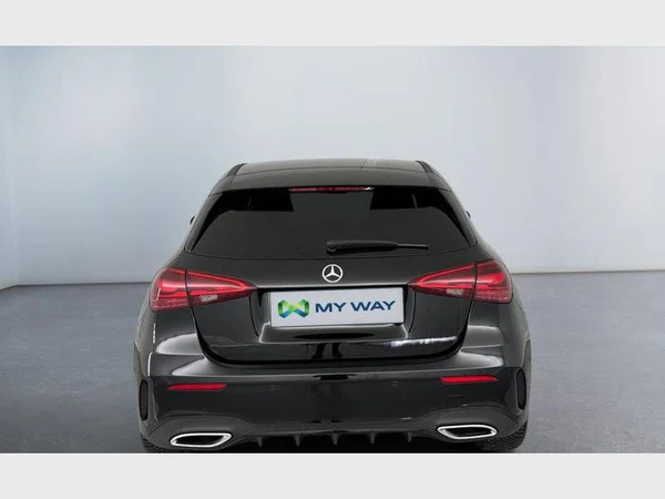 Mercedes-Benz A 220 (2024) — foto 29 van 30
