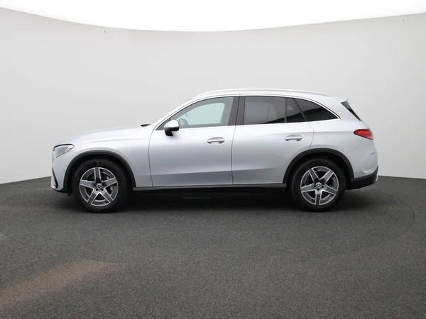 Mercedes-Benz GLC (2025) — foto 34 van 47