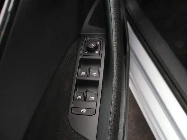 Škoda Kamiq (2024) — foto 10 van 26