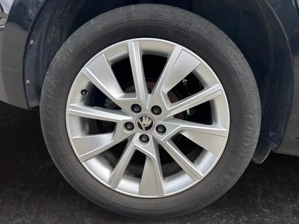 SKODA Kamiq (2022) — foto 21 van 29