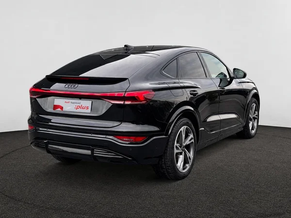 AUDI Q6 Sportback e-tron (2025) — foto 9 van 16