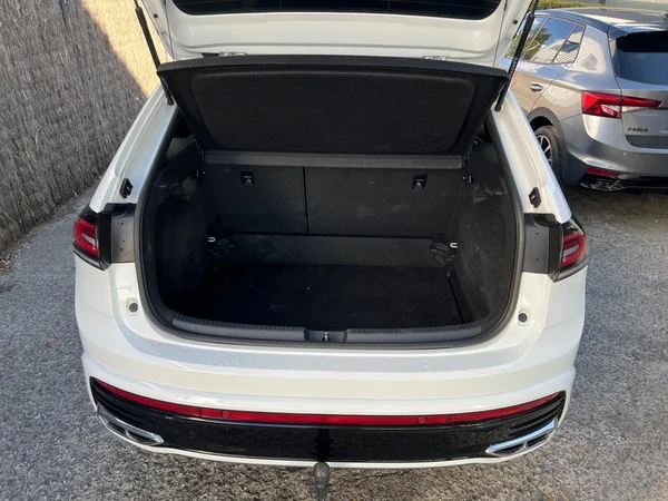 VOLKSWAGEN Taigo (2024) — foto 13 van 24