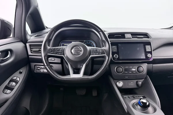 Nissan Leaf (2021) — foto 16 van 41