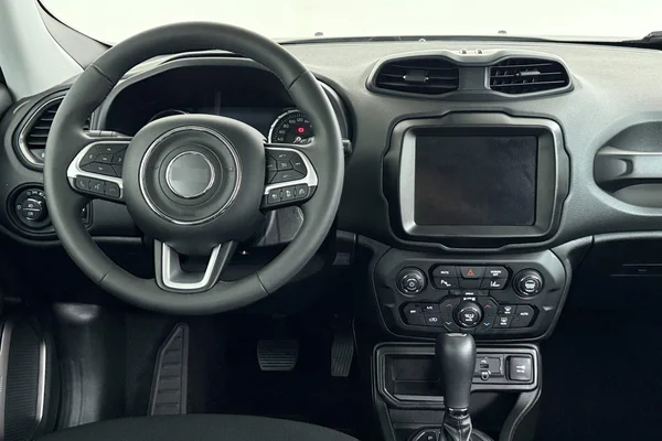 Jeep Renegade (2023) — foto 15 van 27