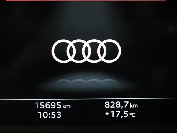 AUDI A3 Sportback (2025) — foto 9 van 22