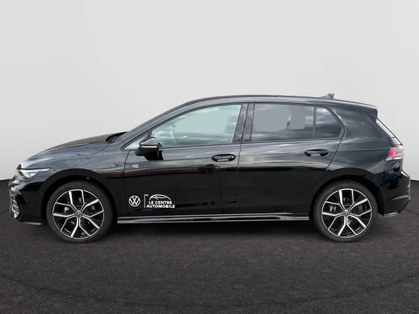 VOLKSWAGEN Golf VIII (2026) — foto 10 van 17