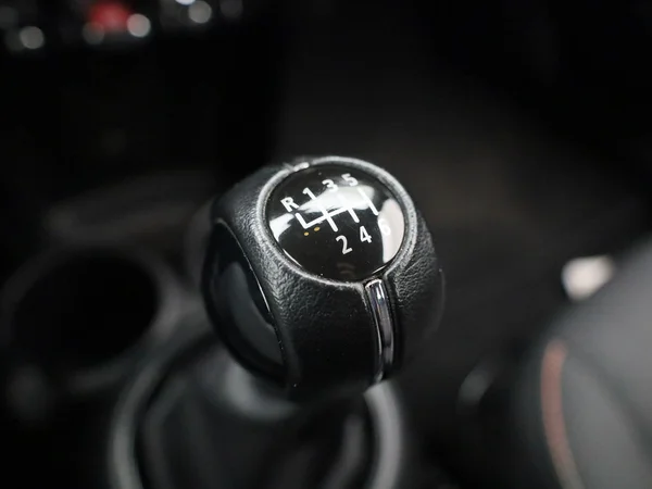 MINI One (2022) — foto 20 van 34