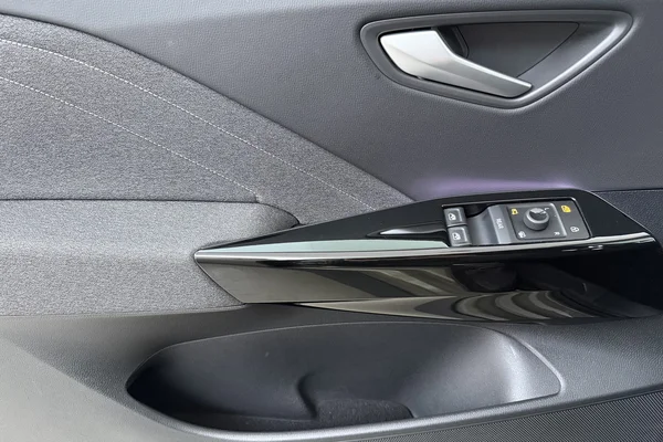 Volkswagen ID.3 (2024) — foto 8 van 16