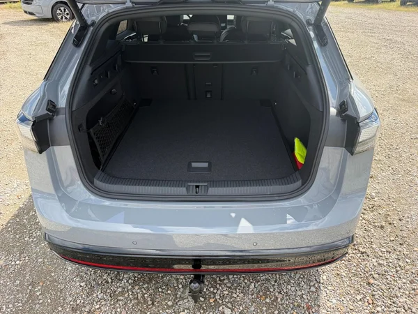 VOLKSWAGEN ID.7 Tourer (2026) — foto 13 van 21