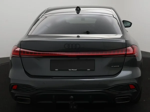 AUDI A5 e-hybrid (PHEV) (2026) — foto 20 van 23