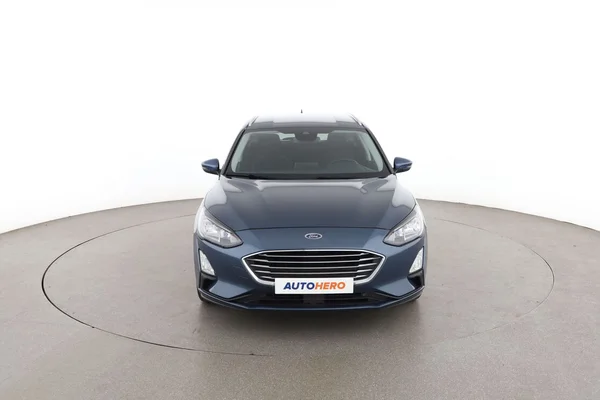 Ford Focus (2021) — foto 15 van 16