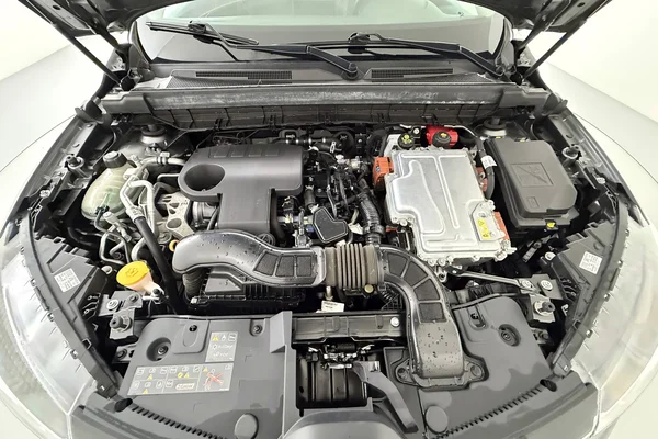 Renault Arkana E-TECH (HEV) (2022) — foto 3 van 34