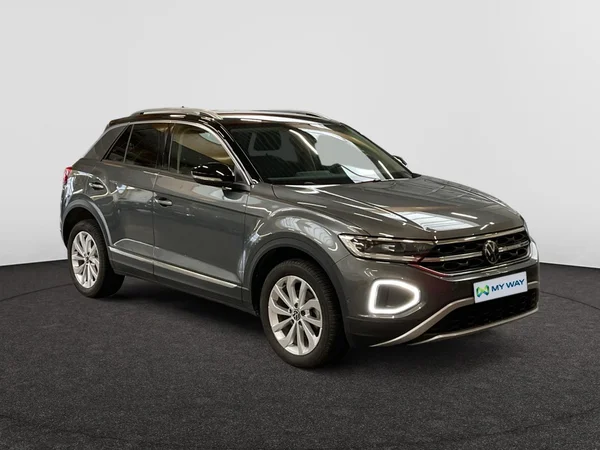 VOLKSWAGEN T-Roc (2022) — foto 20 van 22