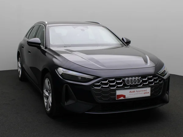 AUDI A5 Avant (2025) — foto 12 van 25