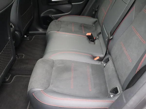 Mercedes-Benz EQA (2025) — foto 10 van 27