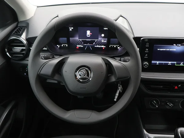 SKODA Fabia (2024) — foto 5 van 24