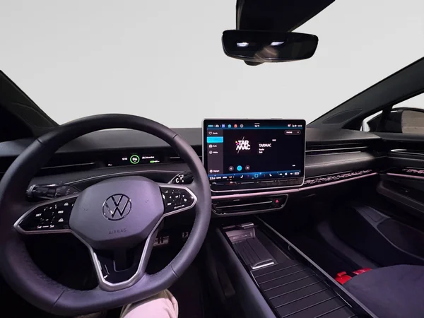 VOLKSWAGEN ID.7 Tourer (2026) — foto 18 van 23