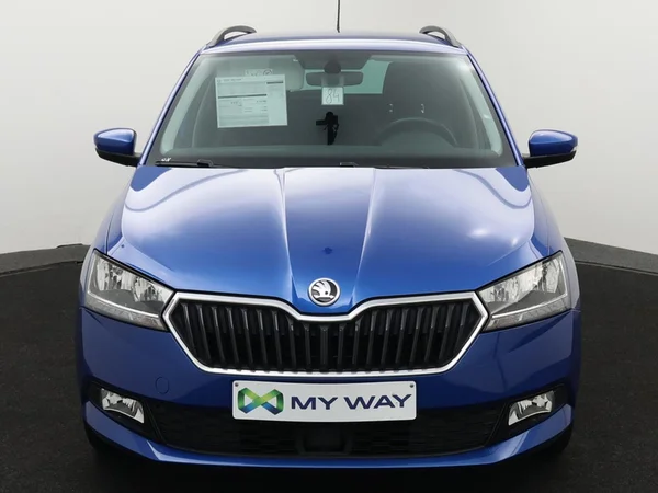 SKODA Fabia Combi (2021) — foto 3 van 27
