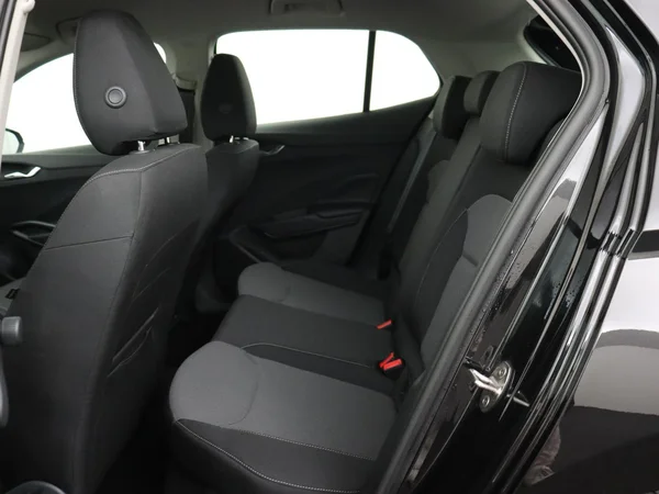 SKODA Fabia (2025) — foto 2 van 18