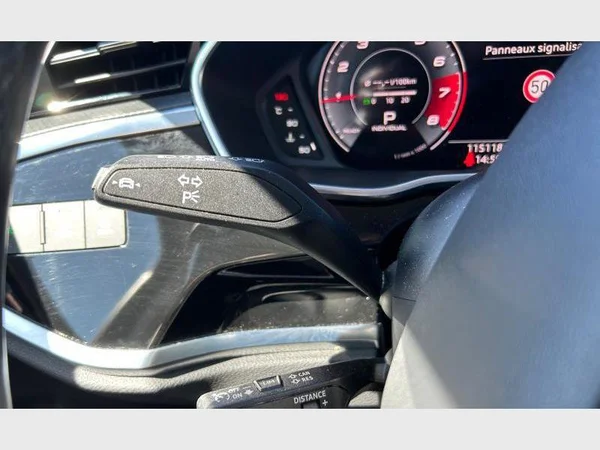Audi Q3 Sportback (2022) — foto 16 van 29