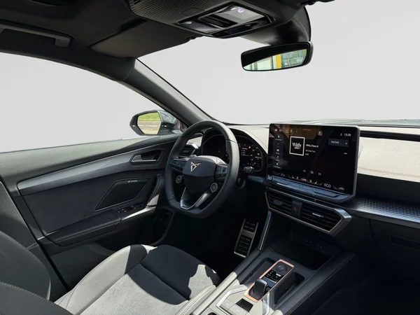 CUPRA Formentor e-Hybrid (PHEV) (2025) — foto 15 van 20
