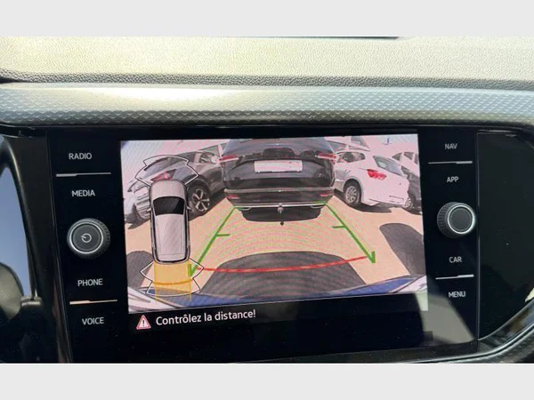 Volkswagen T-Cross (2023) — foto 16 van 23