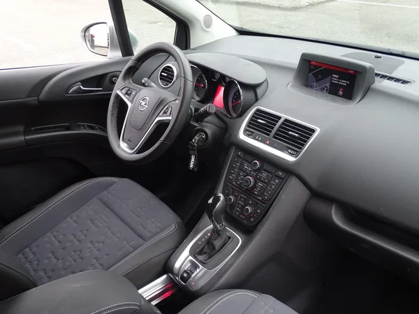 Opel Meriva (2017) — foto 6 van 23