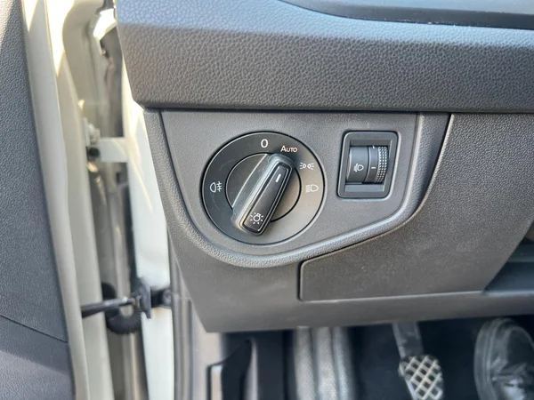VOLKSWAGEN Taigo (2023) — foto 13 van 24
