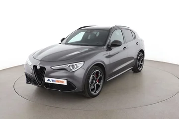 Alfa Romeo 305cd849-017a-4aa8-a119-a461d0e1af2e