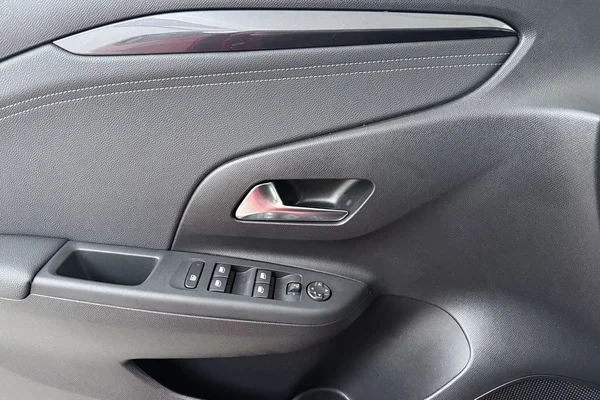 Opel Corsa (2023) — foto 8 van 19