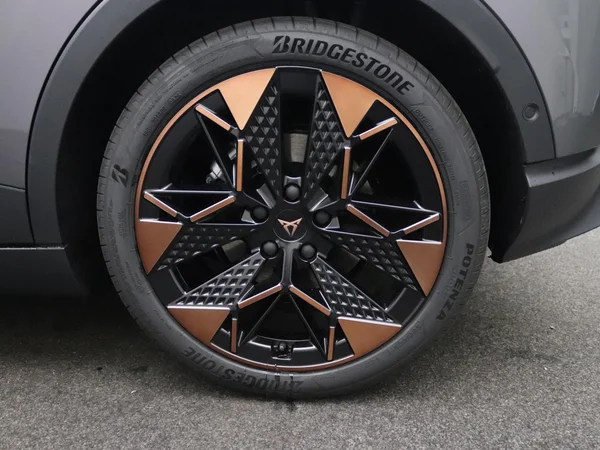 CUPRA Raval (2026) — foto 17 van 20