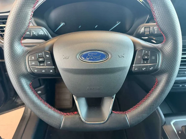 Ford Focus (2025) — foto 8 van 19