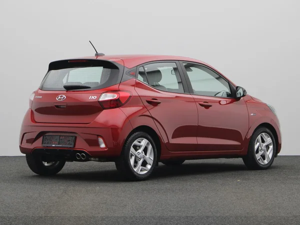 HYUNDAI i10 (2022) — foto 11 van 18