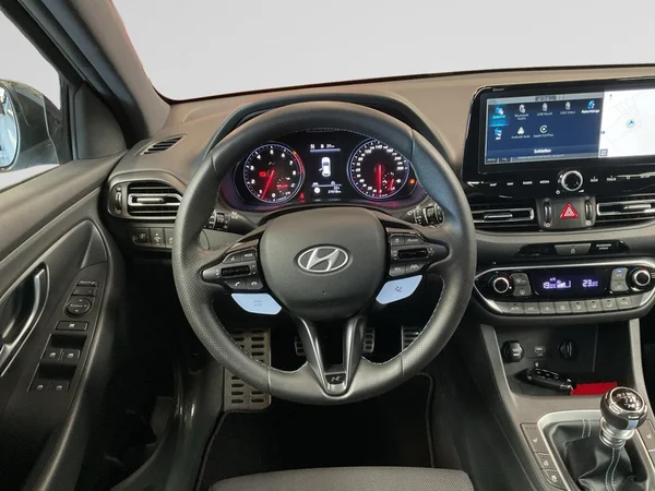 HYUNDAI i30 N (2023) — foto 2 van 20