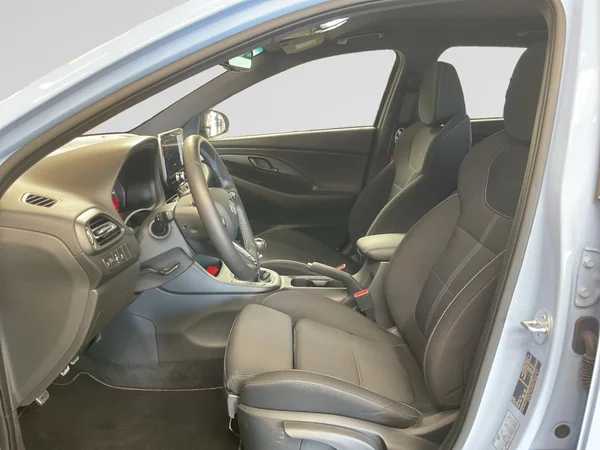 HYUNDAI i30 N (2023) — foto 20 van 20