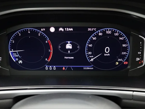 VOLKSWAGEN T-Roc (2022) — foto 13 van 20