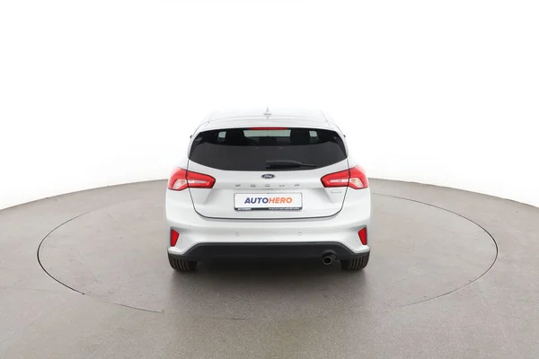 Ford Focus (2019) — foto 11 van 16