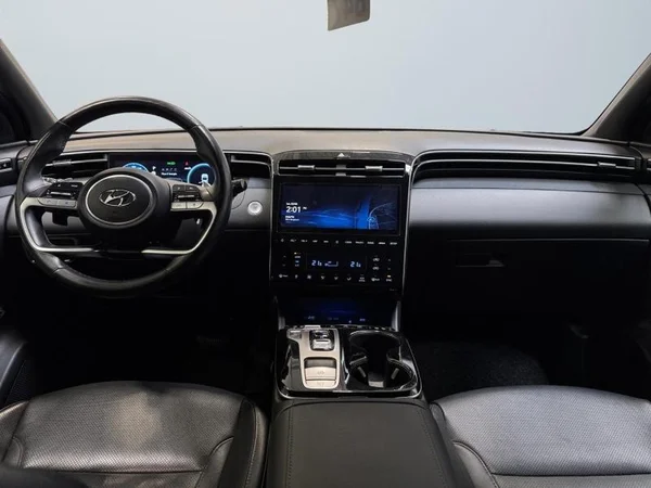 HYUNDAI Tucson (2021) — foto 10 van 33