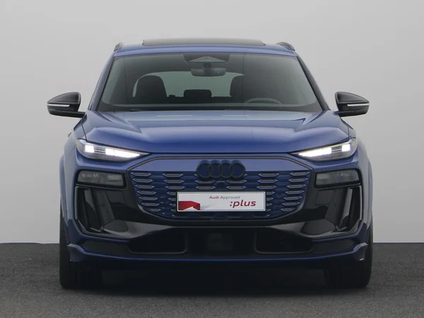 AUDI SQ6 e-tron (2024) — foto 23 van 27