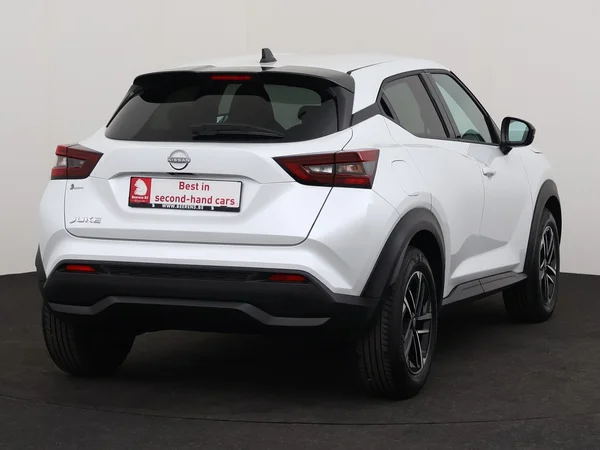 NISSAN Juke (2024) — foto 21 van 27
