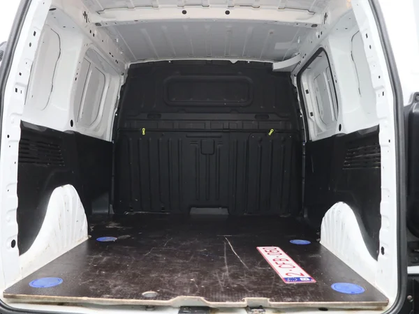 Peugeot Partner (2022) — foto 22 van 33