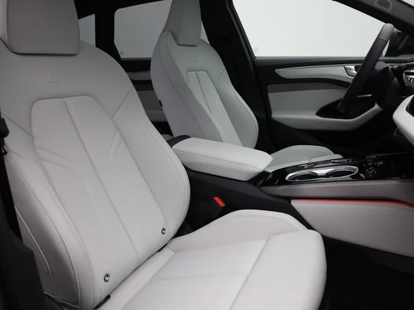 AUDI A6 Avant (2025) — foto 5 van 28